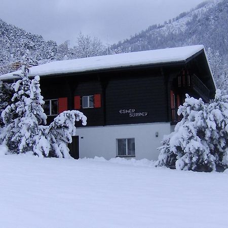 Chalet Esher Surrey Ried-Brig 객실 사진
