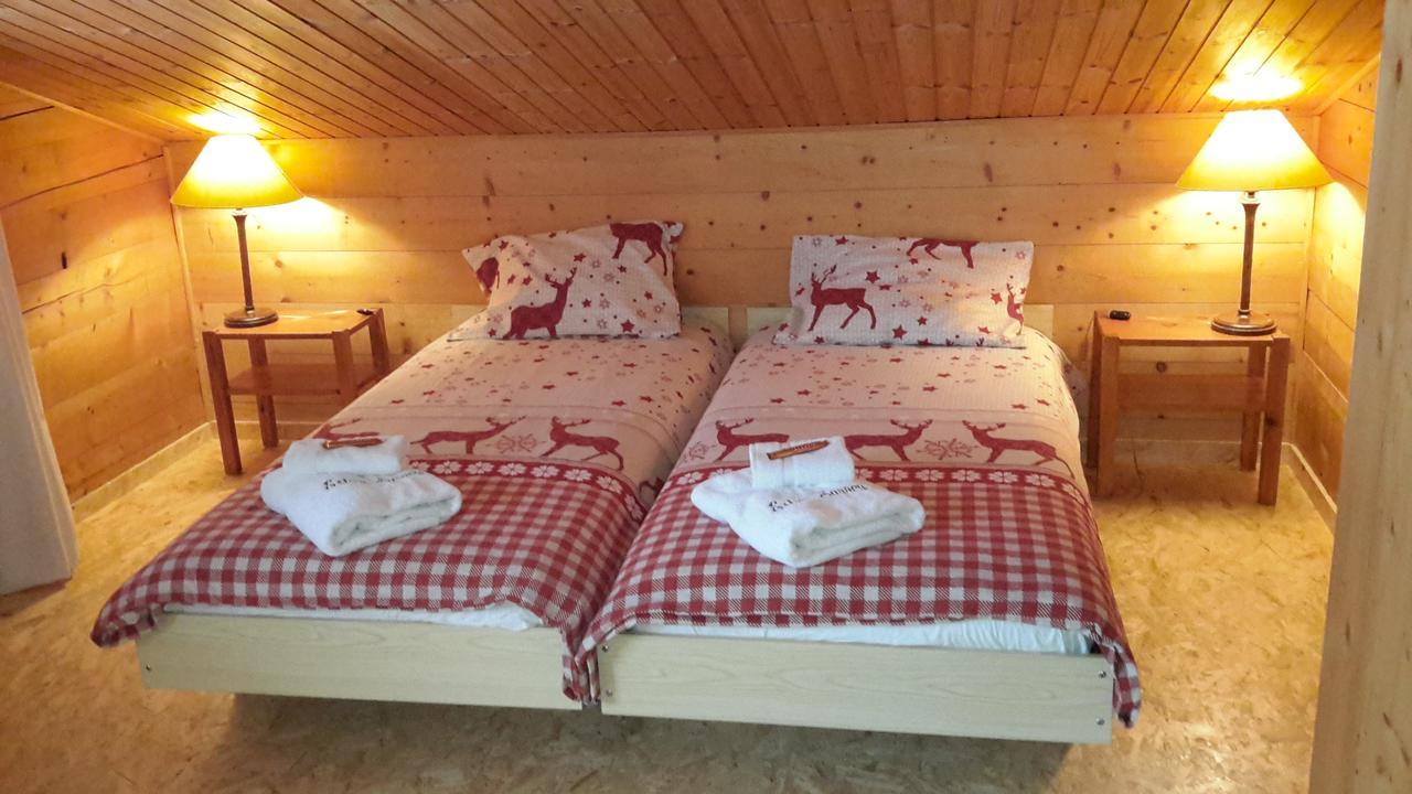 Chalet Esher Surrey Ried-Brig 외부 사진